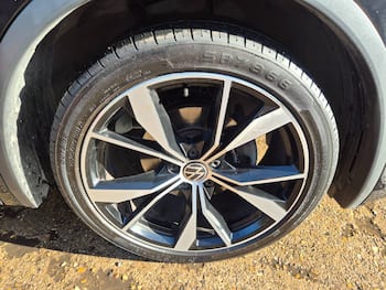 Used Volkswagen Tiguan 2021 for sale - 79826062: Photo