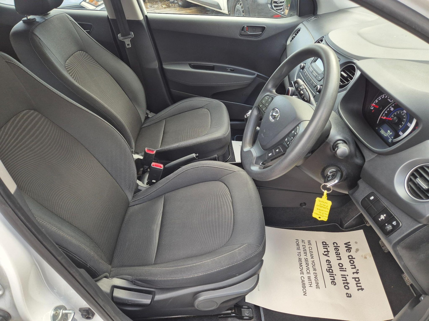 Used Hyundai i10 2017 for sale - 76787827: Photo 13