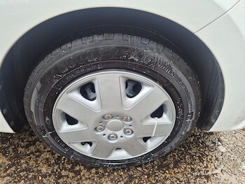 Used Hyundai i10 2017 for sale - 76787827: Photo