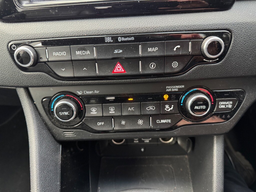 Used Kia Niro 2016 for sale - 78061773: Photo 10