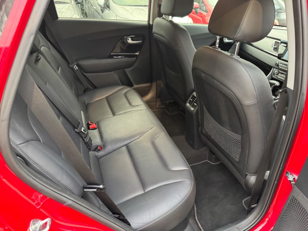 Used Kia Niro 2016 for sale - 78061773: Photo 8