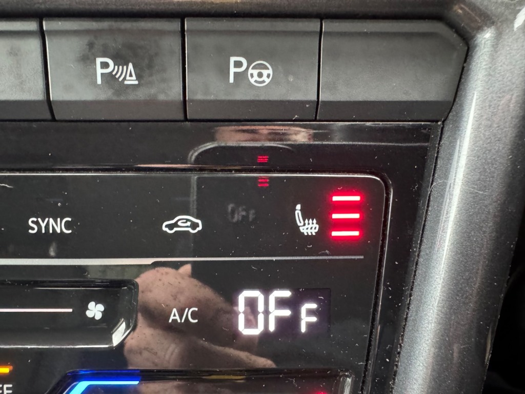 Used Volkswagen T-Roc 2023 for sale - 78043892: Photo 17