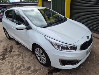 Used Kia Ceed 2016 for sale - 79605267: Photo