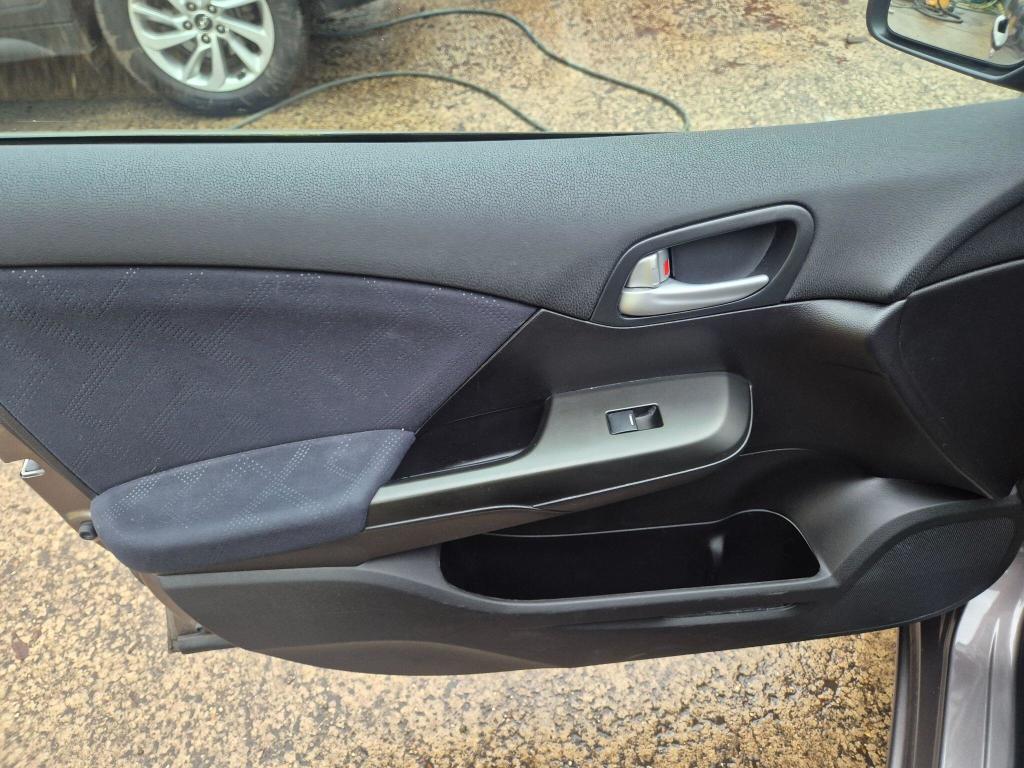 Used Honda Civic 2014 for sale - 77363873: Photo 42