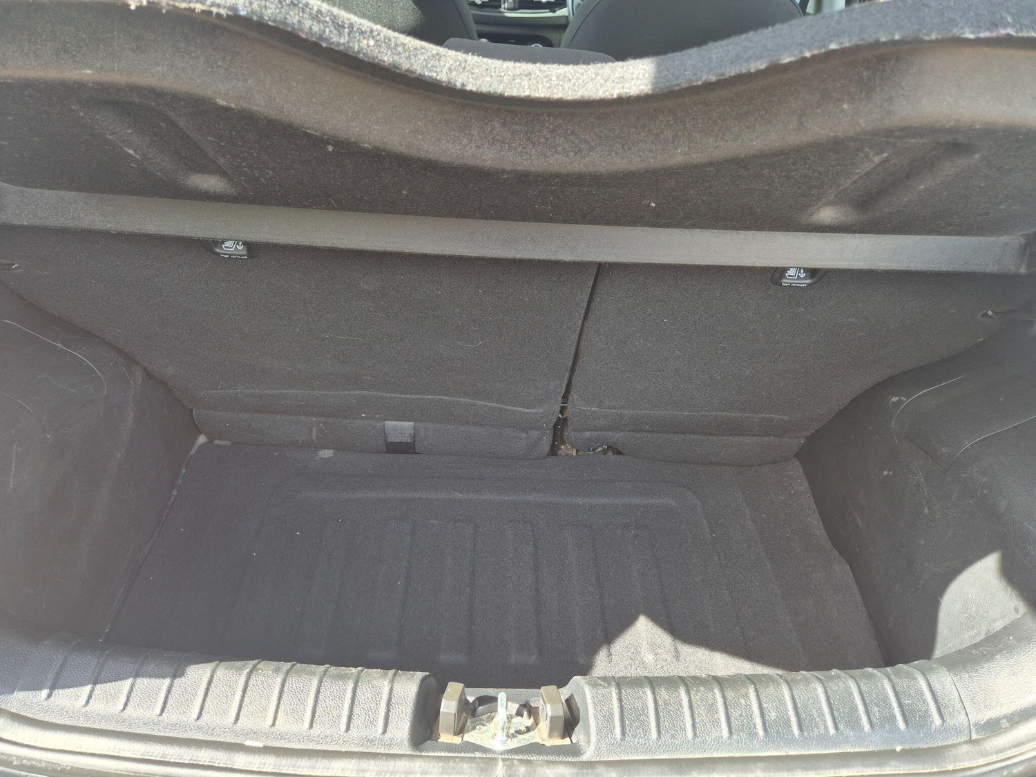 Used Kia Picanto 2018 for sale - 76787823: Photo 34