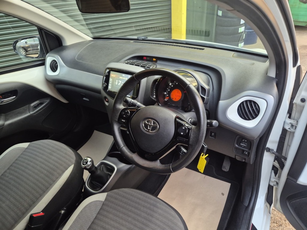 Used Toyota AYGO 2019 for sale - 78039051: Photo 15
