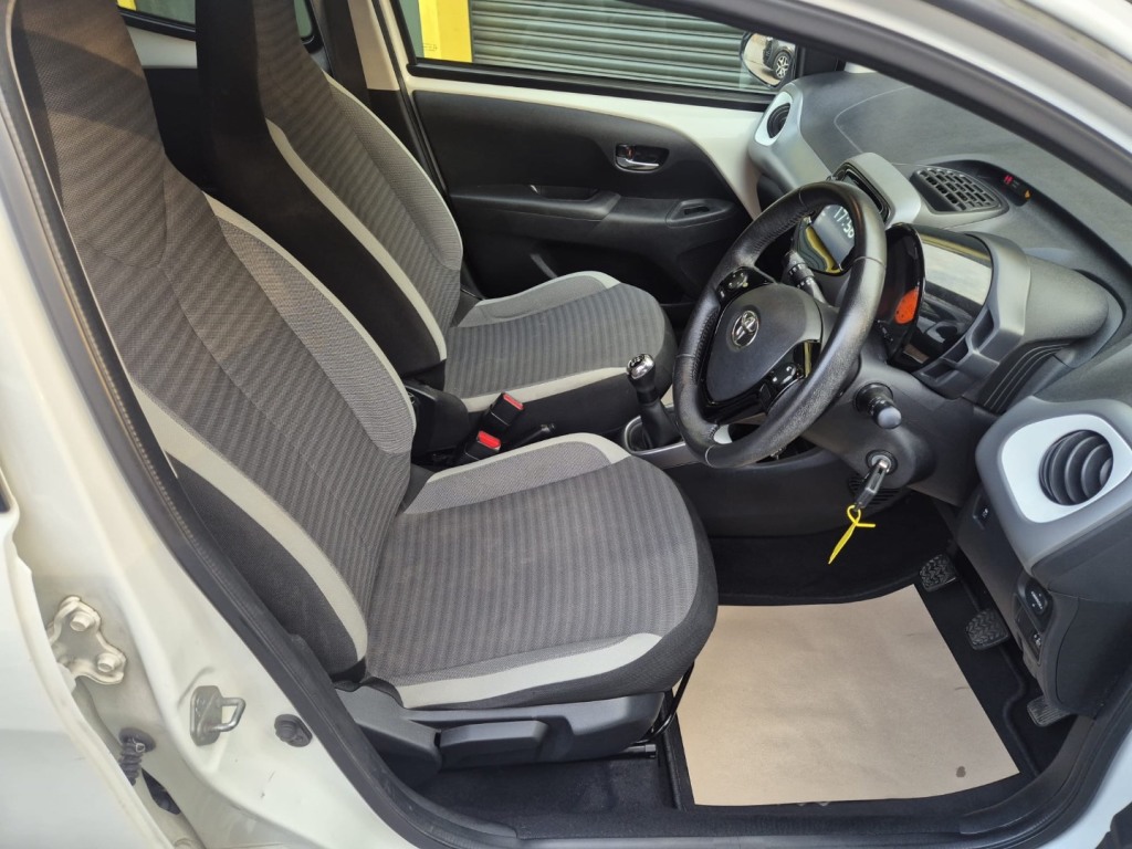 Used Toyota AYGO 2019 for sale - 78039051: Photo 17