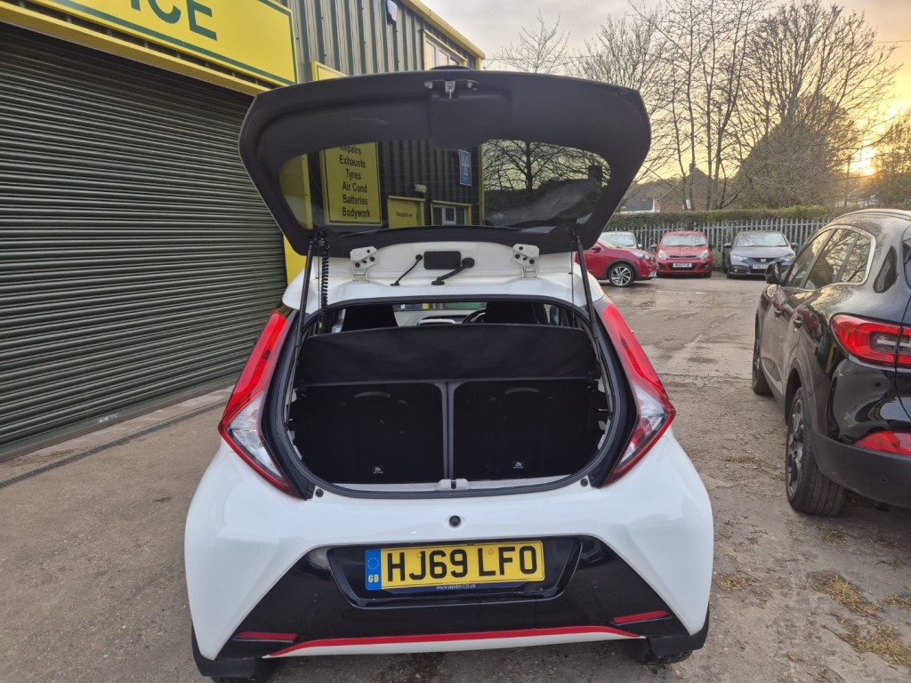 Used Toyota AYGO 2019 for sale - 78039051: Photo 27