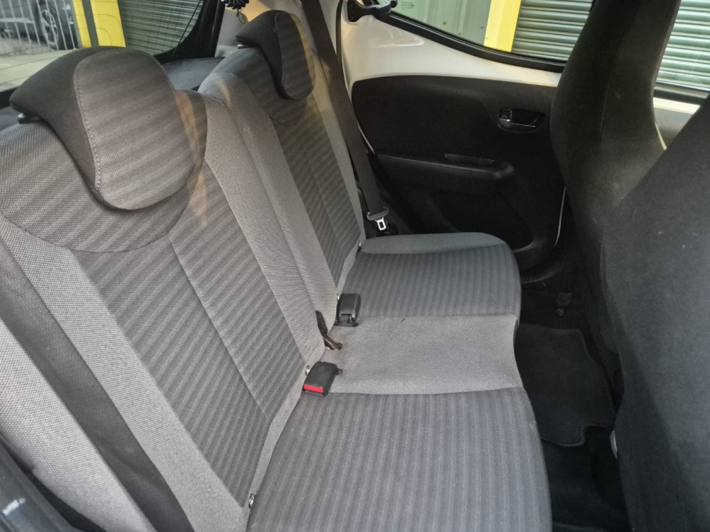 Used Toyota AYGO 2019 for sale - 78039051: Photo 33