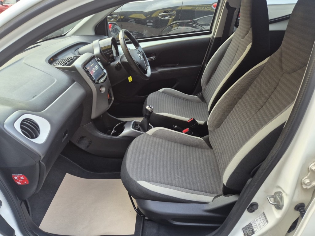 Used Toyota AYGO 2019 for sale - 78039051: Photo 38