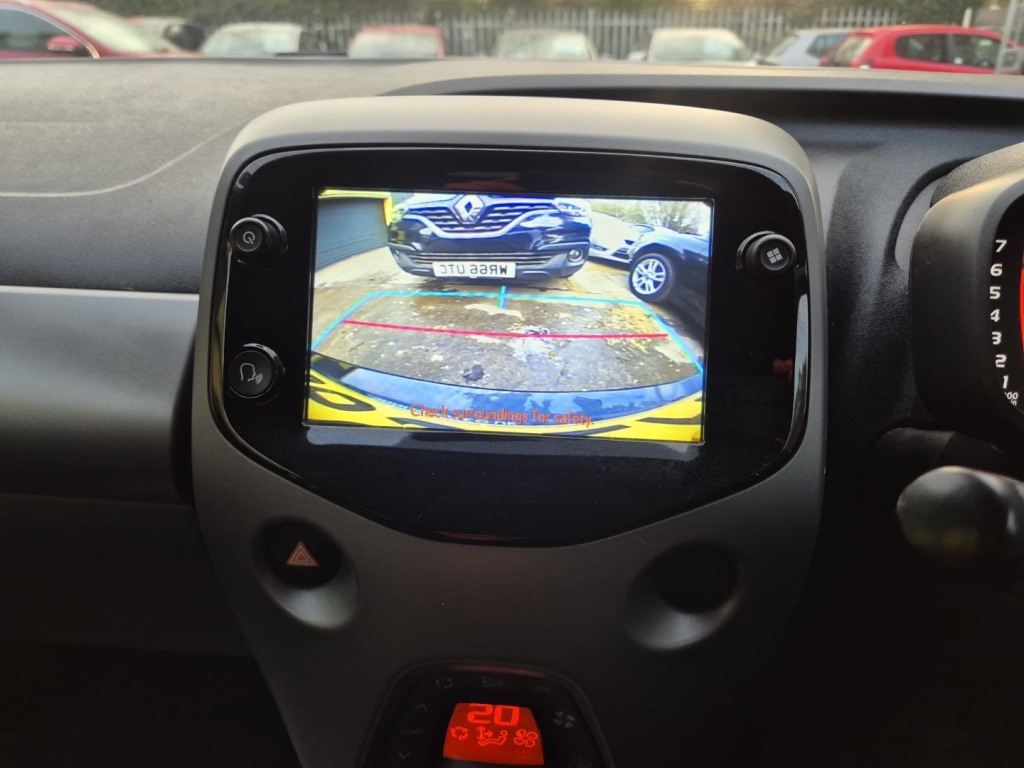 Used Toyota AYGO 2019 for sale - 78039051: Photo 39