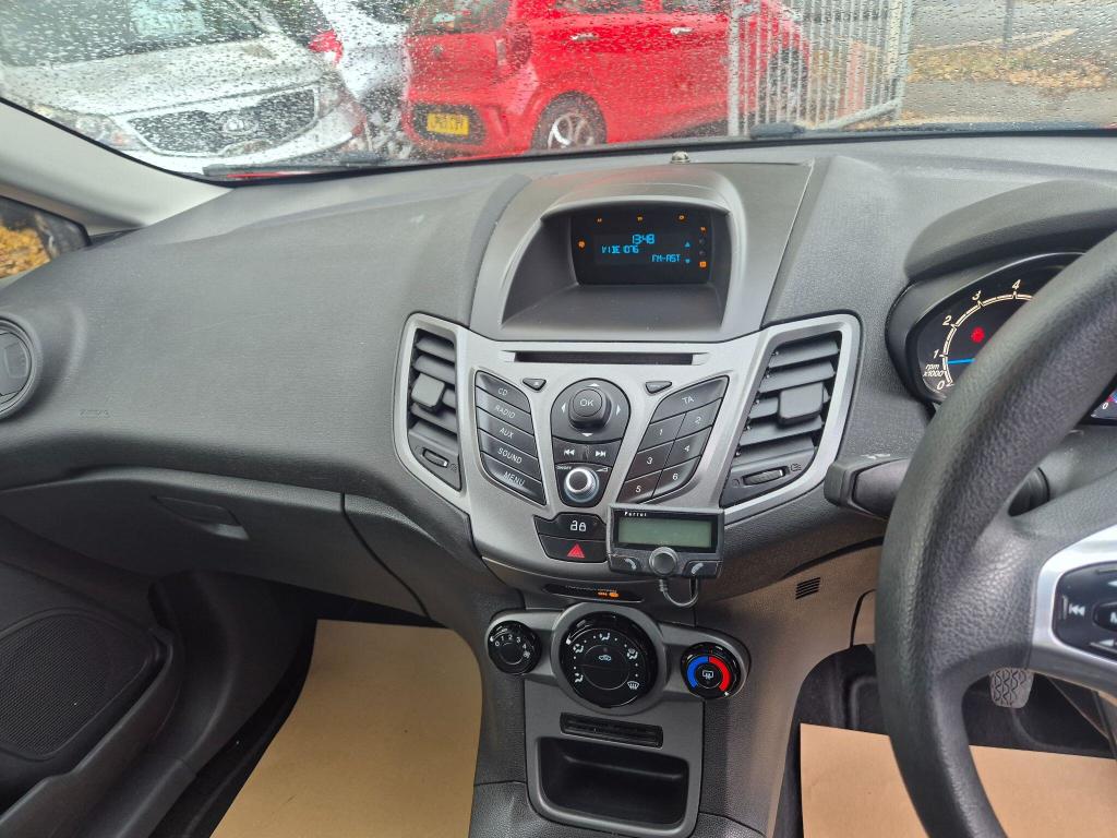Used Ford Fiesta 2014 for sale - 77094043: Photo 22