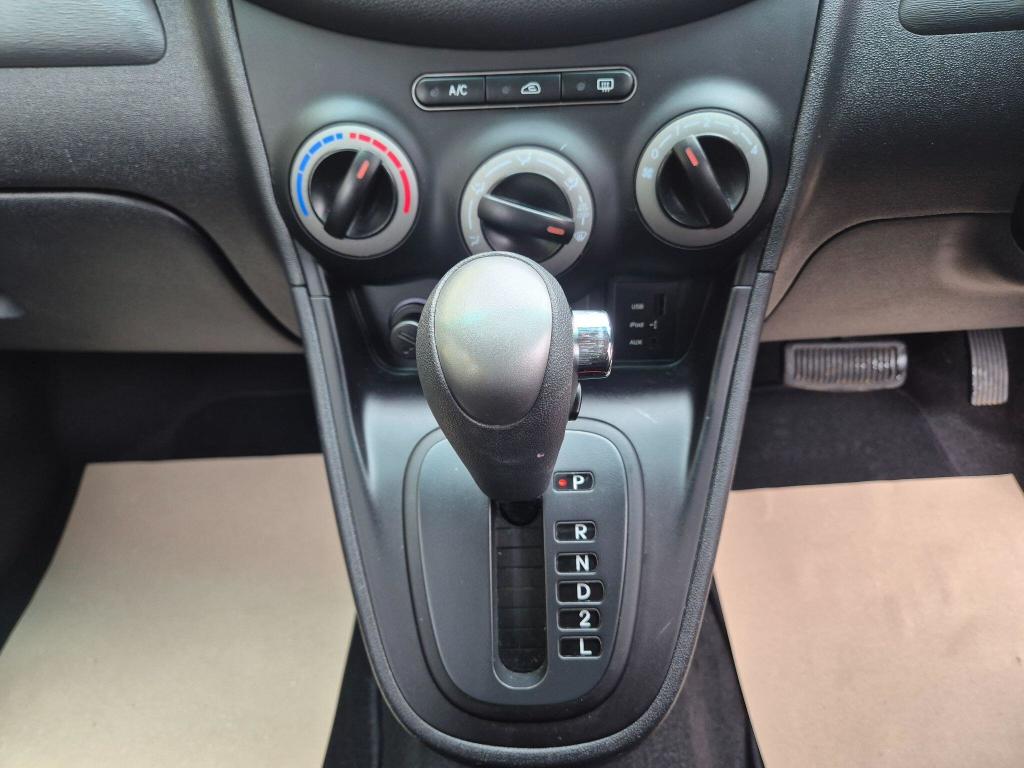 Used Hyundai i10 2013 for sale - 77662331: Photo 22