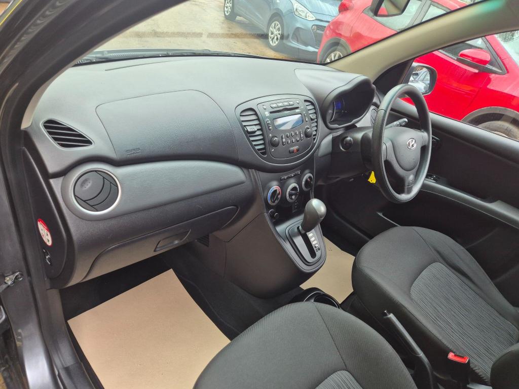 Used Hyundai i10 2013 for sale - 77662331: Photo 35