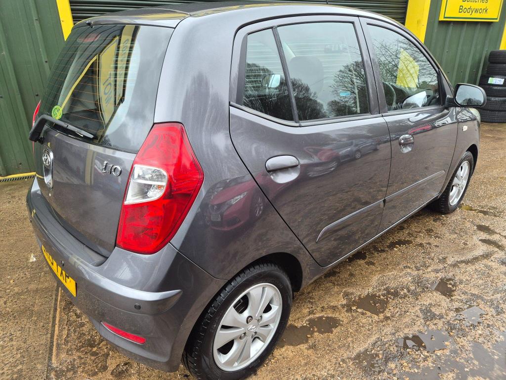 Used Hyundai i10 2013 for sale - 77662331: Photo 8