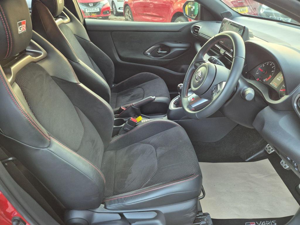 Used Toyota Yaris 2021 for sale - 77023028: Photo 13