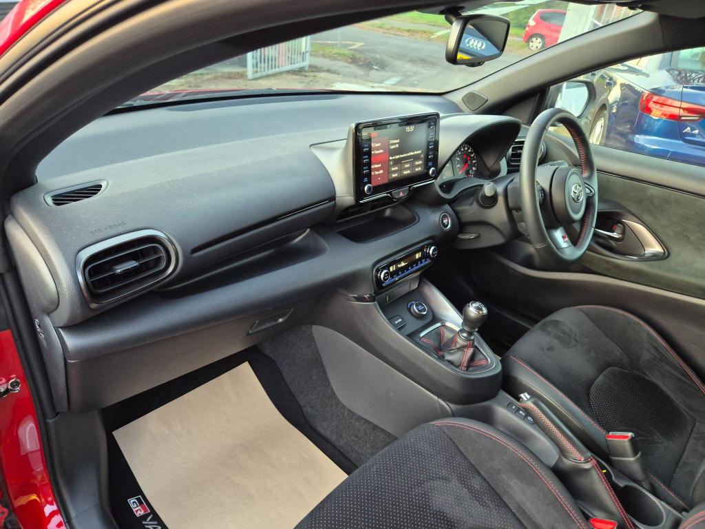 Used Toyota Yaris 2021 for sale - 77023028: Photo 37