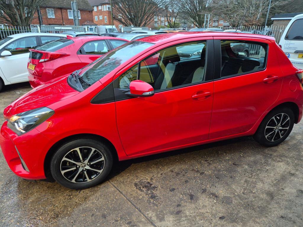 Used Toyota Yaris 2018 for sale - 77211626: Photo 11