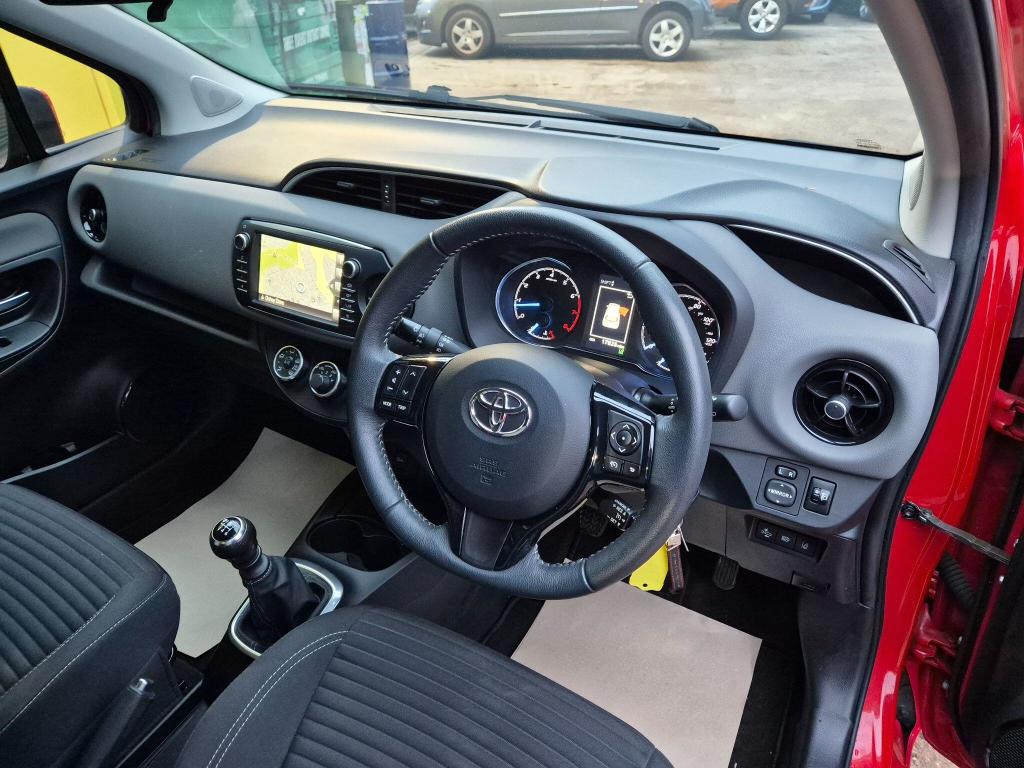 Used Toyota Yaris 2018 for sale - 77211626: Photo 15