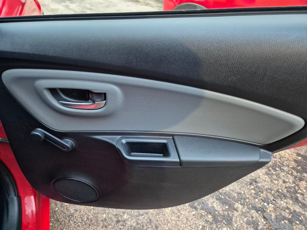 Used Toyota Yaris 2018 for sale - 77211626: Photo 33