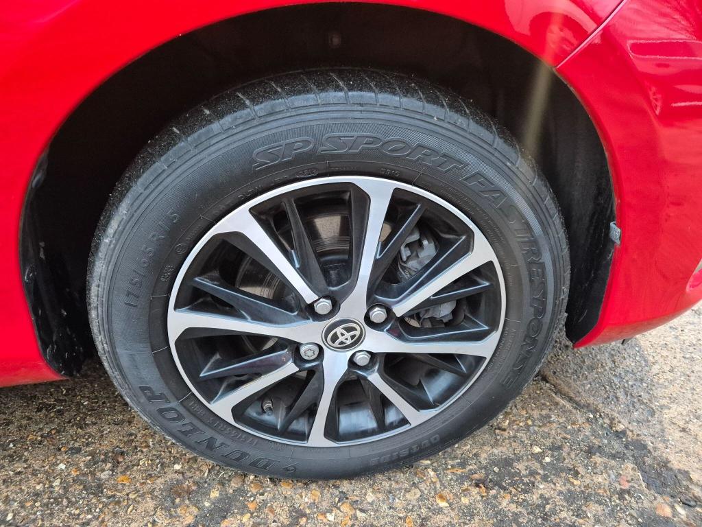 Used Toyota Yaris 2018 for sale - 77211626: Photo 4