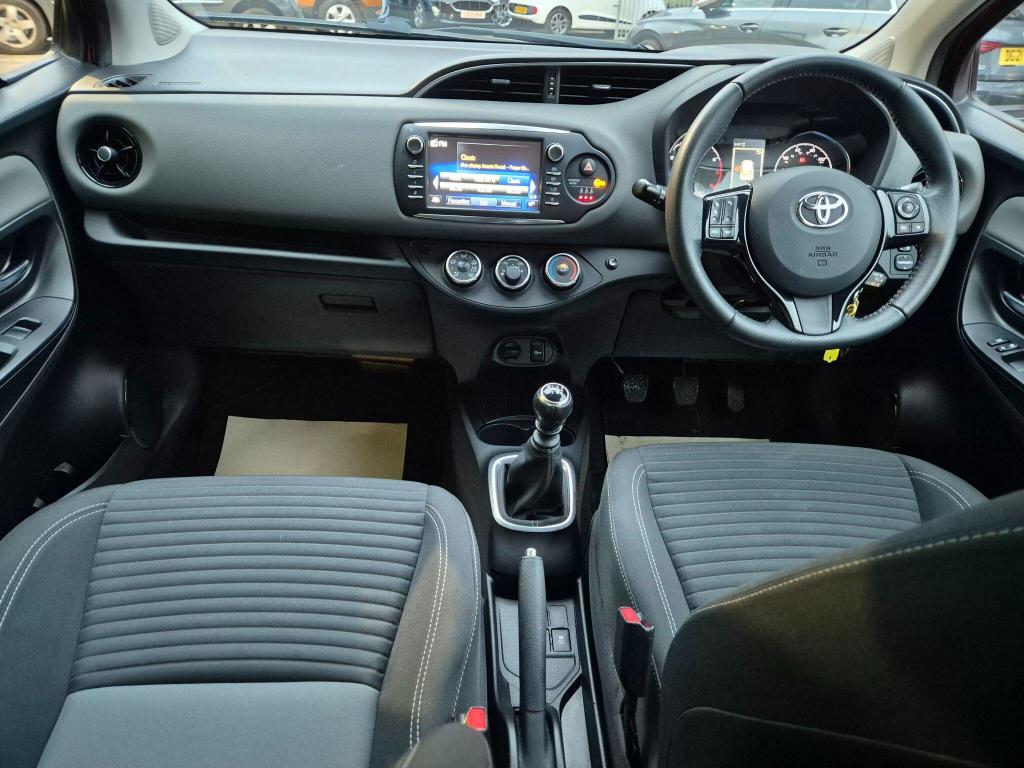 Used Toyota Yaris 2018 for sale - 77211626: Photo 40