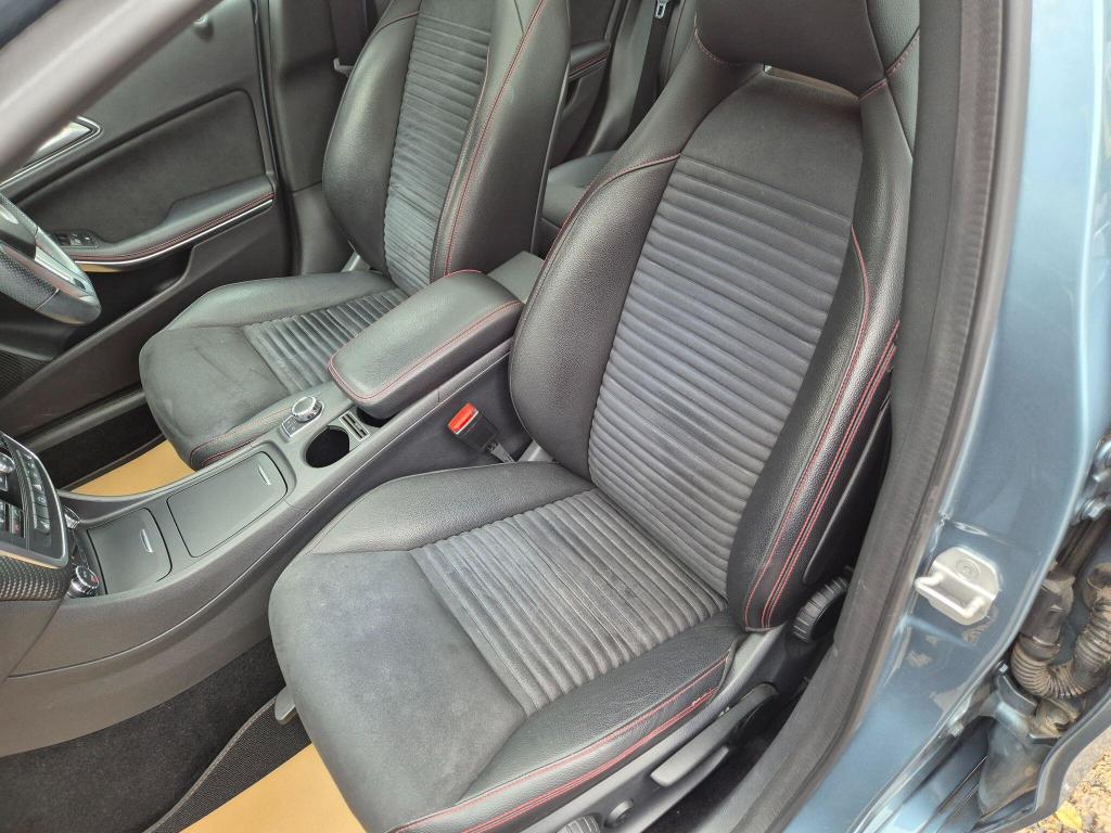 Used Mercedes-Benz A-Class 2014 for sale - 77034341: Photo 46