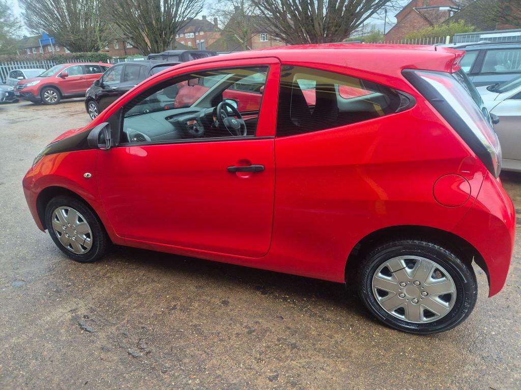Used Toyota AYGO 2014 for sale - 77871818: Photo 12