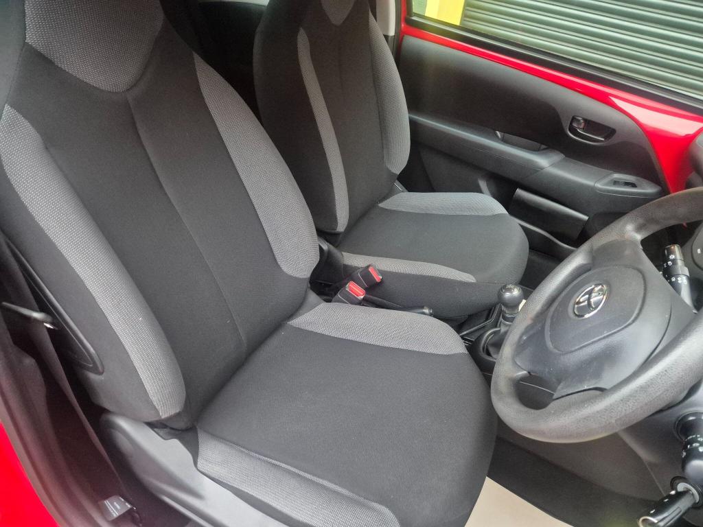 Used Toyota AYGO 2014 for sale - 77871818: Photo 16