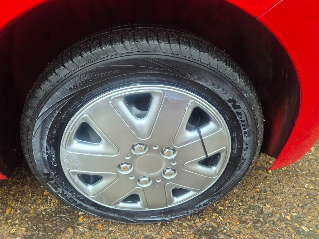 Used Toyota AYGO 2014 for sale - 77871818: Photo 4