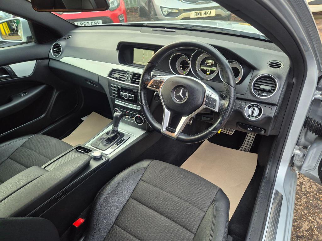 Used Mercedes-Benz C Class 2013 for sale - 77871814: Photo 14