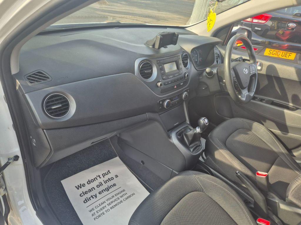 Used Hyundai i10 2018 for sale - 77023092: Photo 36