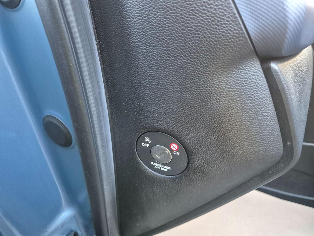 Used Hyundai i10 2015 for sale - 77023066: Photo 39