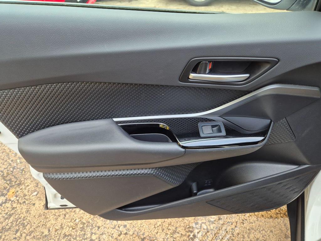 Used Toyota C-HR 2022 for sale - 77233899: Photo 42