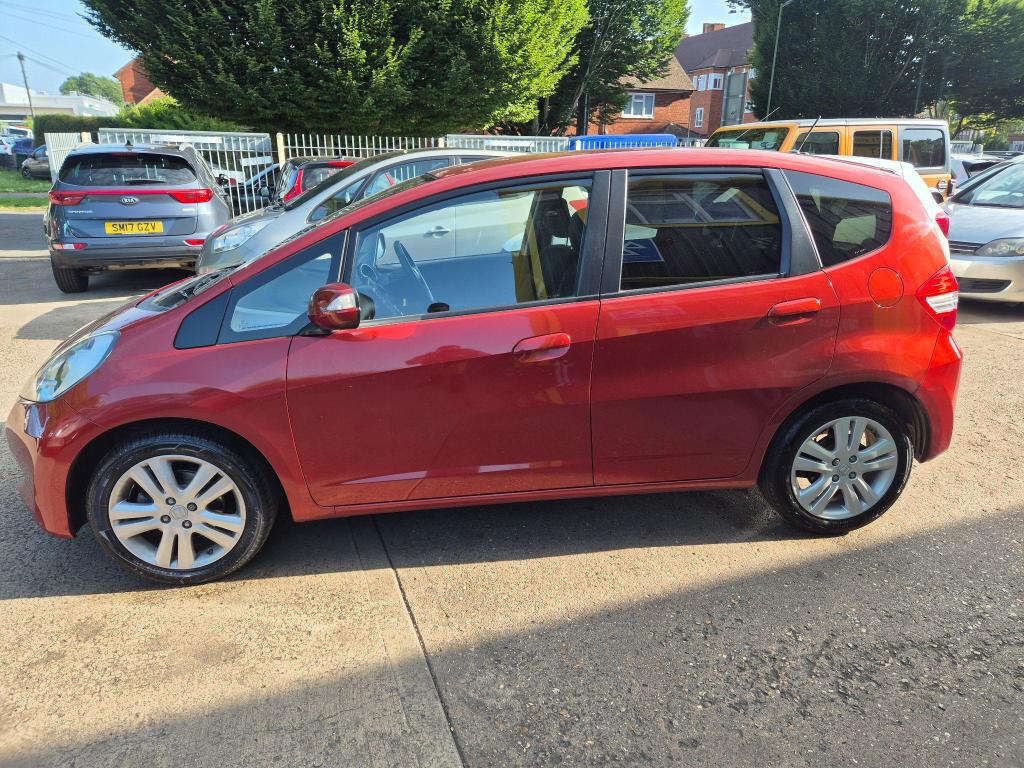 Used Honda Jazz 2015 for sale - 77023047: Photo 11