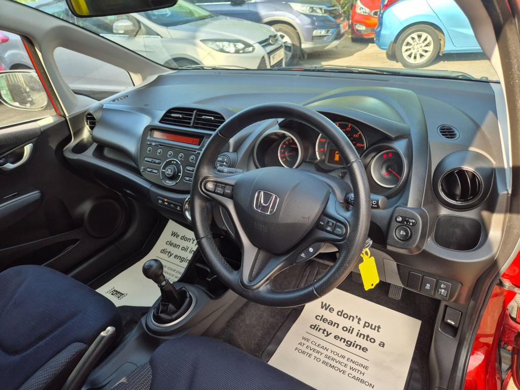 Used Honda Jazz 2015 for sale - 77023047: Photo 14