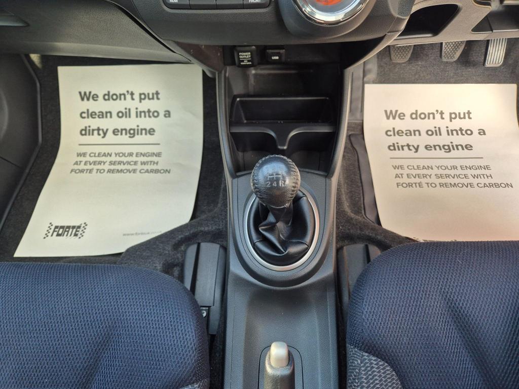 Used Honda Jazz 2015 for sale - 77023047: Photo 25