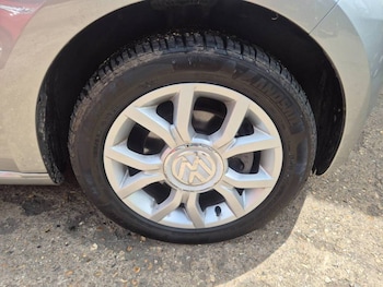 Used Volkswagen up! 2015 for sale - 78950324: Photo