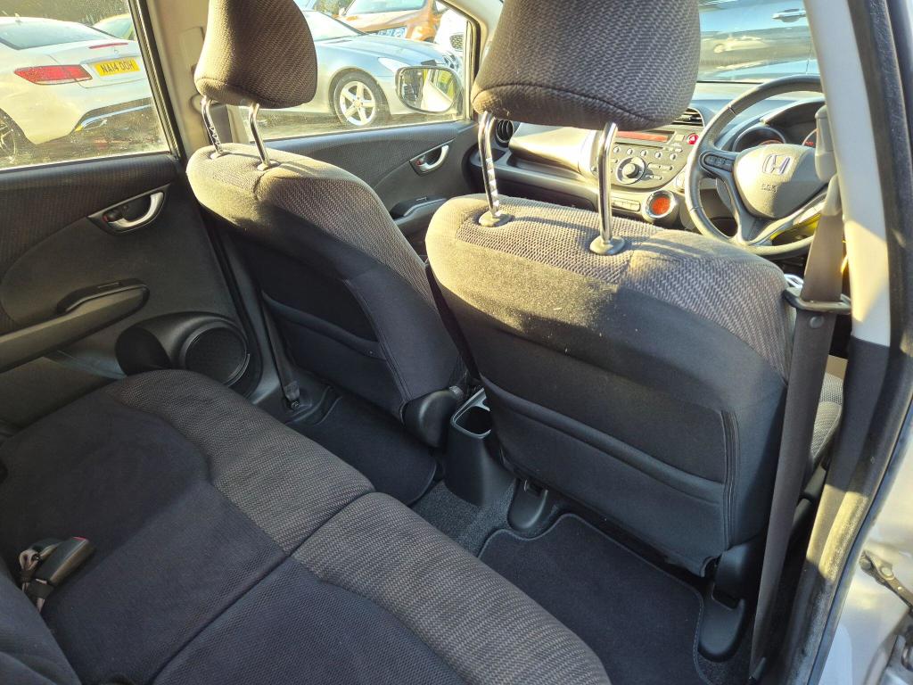 Used Honda Jazz 2015 for sale - 77034424: Photo 27