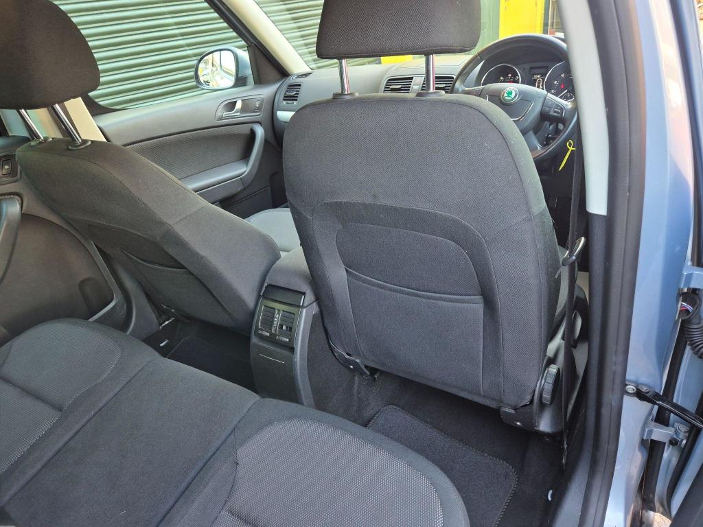 Used Skoda Yeti 2012 for sale - 77607938: Photo 27