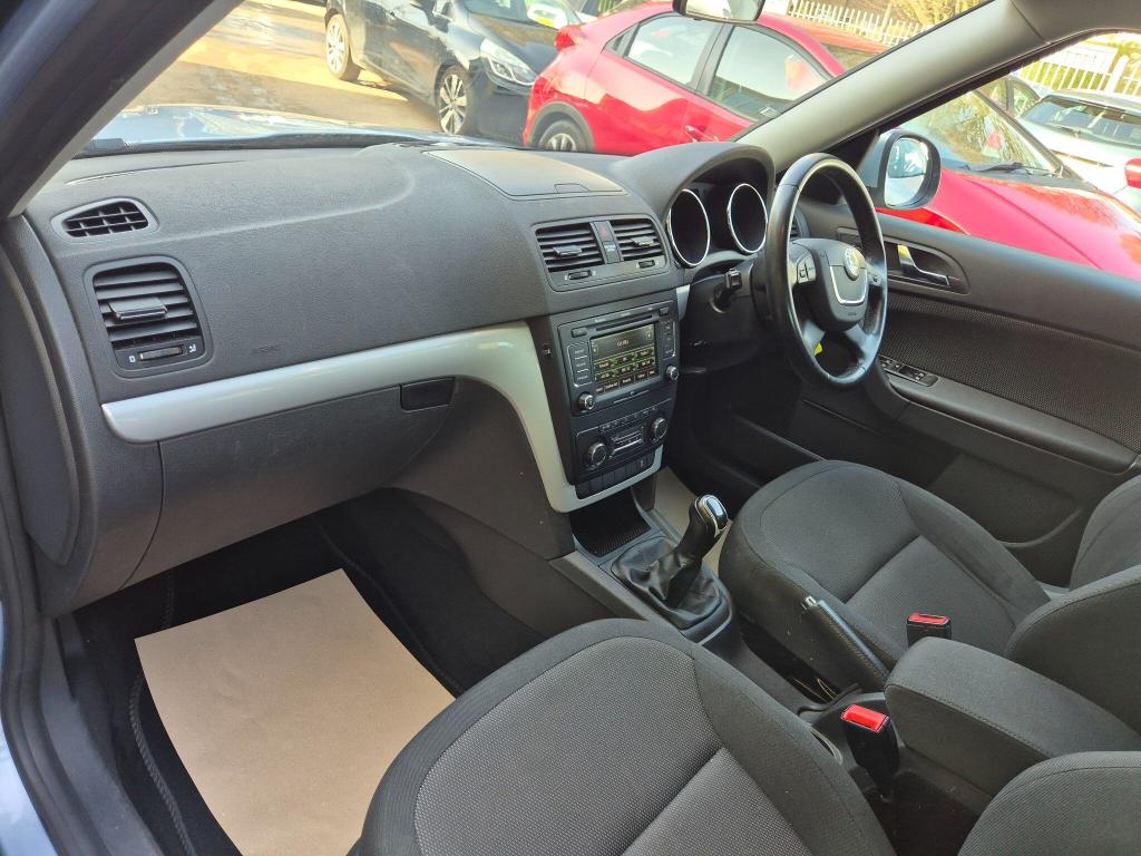Used Skoda Yeti 2012 for sale - 77607938: Photo 38