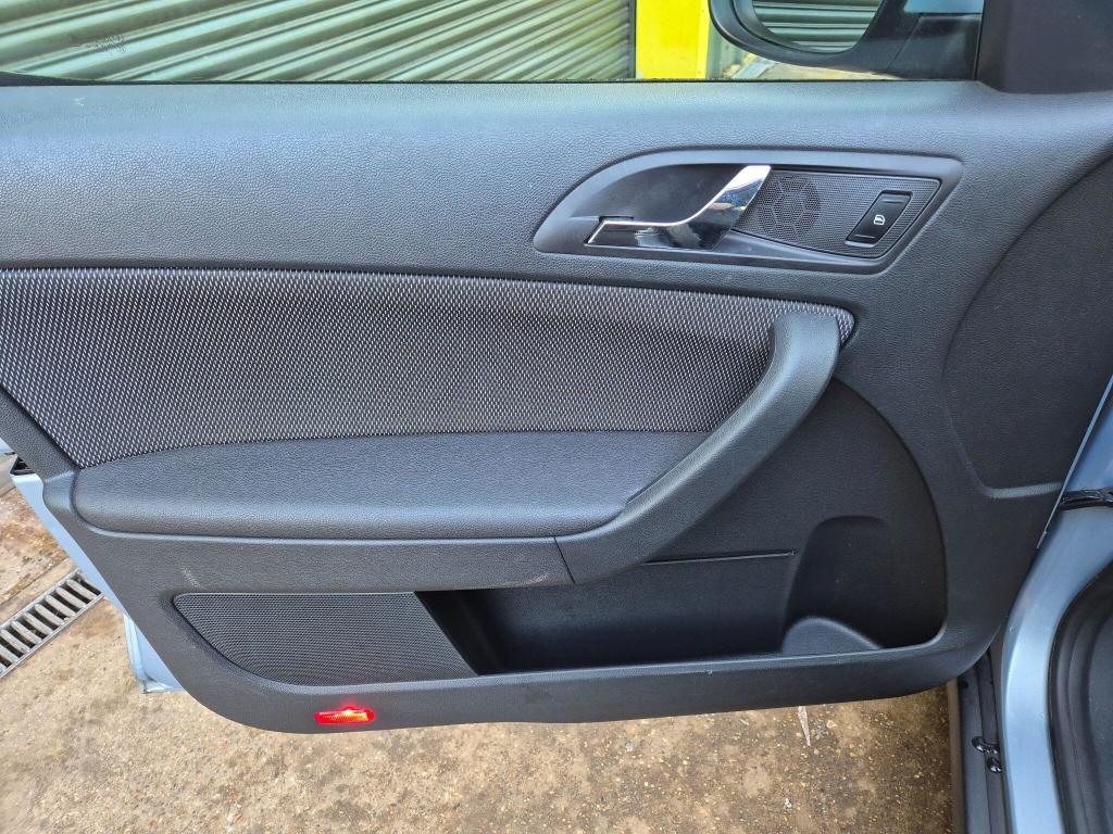 Used Skoda Yeti 2012 for sale - 77607938: Photo 40