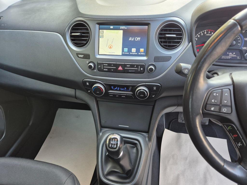 Used Hyundai i10 2017 for sale - 77796938: Photo 24