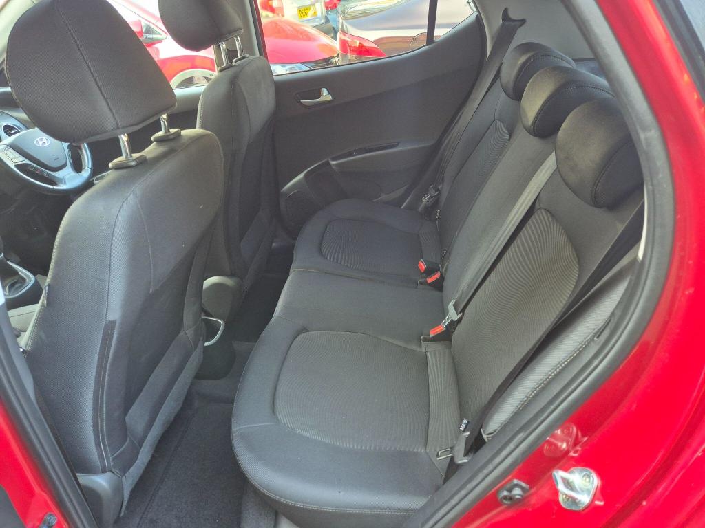 Used Hyundai i10 2017 for sale - 77796938: Photo 33