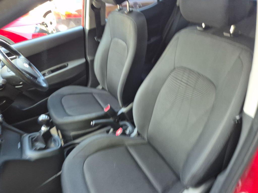 Used Hyundai i10 2017 for sale - 77796938: Photo 42