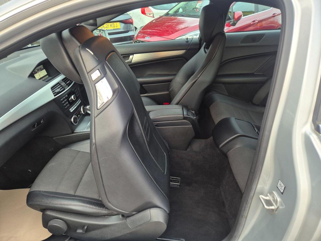 Used Mercedes-Benz C Class 2013 for sale - 77896185: Photo 39