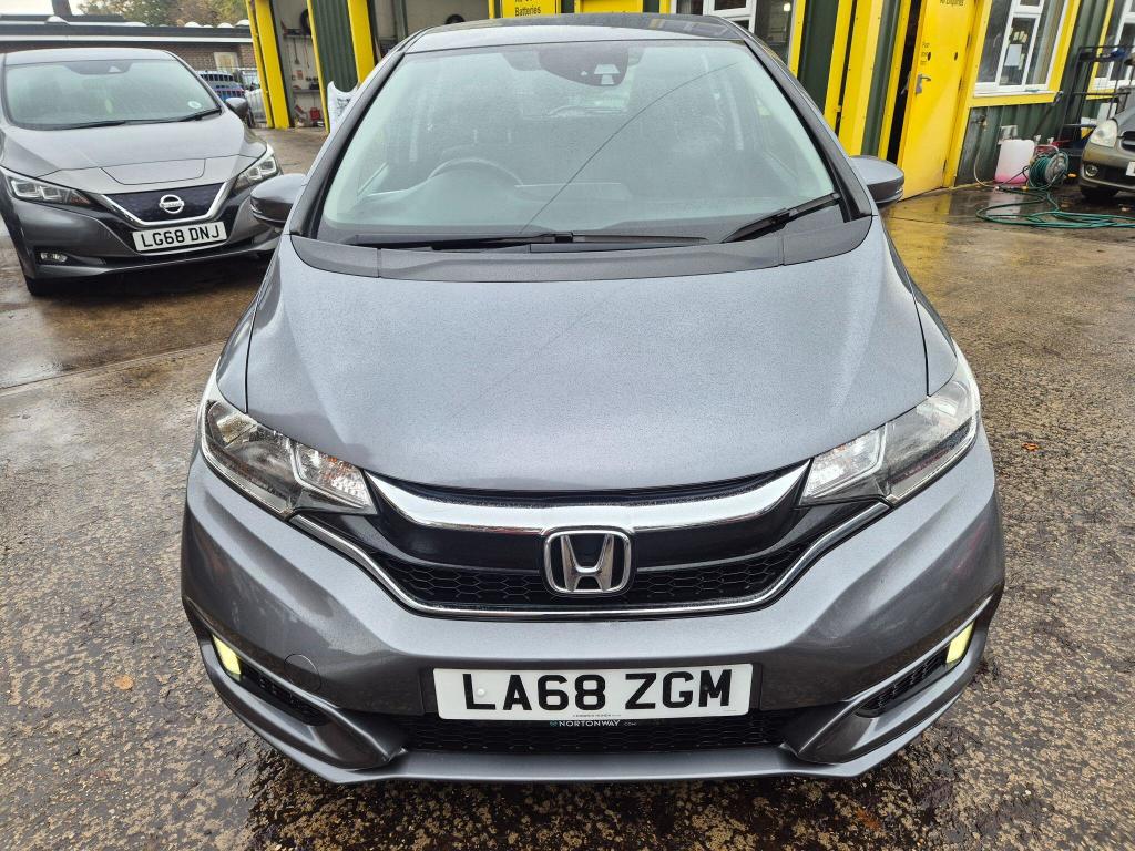 Used Honda Jazz 2019 for sale - 77023077: Photo 2