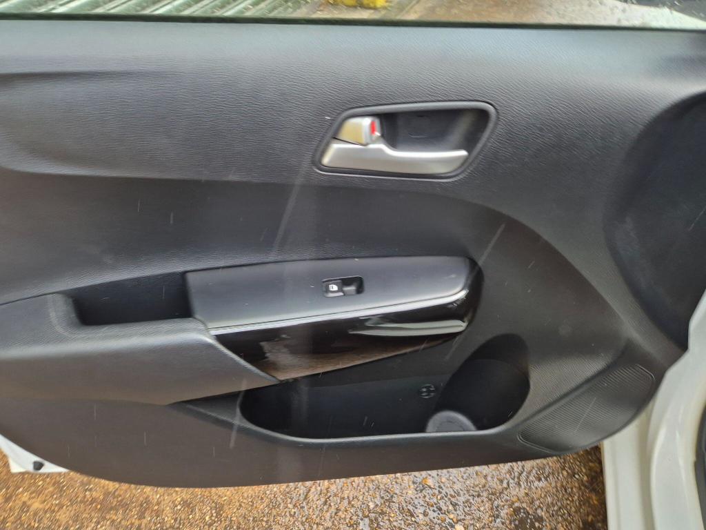 Used Kia Picanto 2017 for sale - 77394091: Photo 40