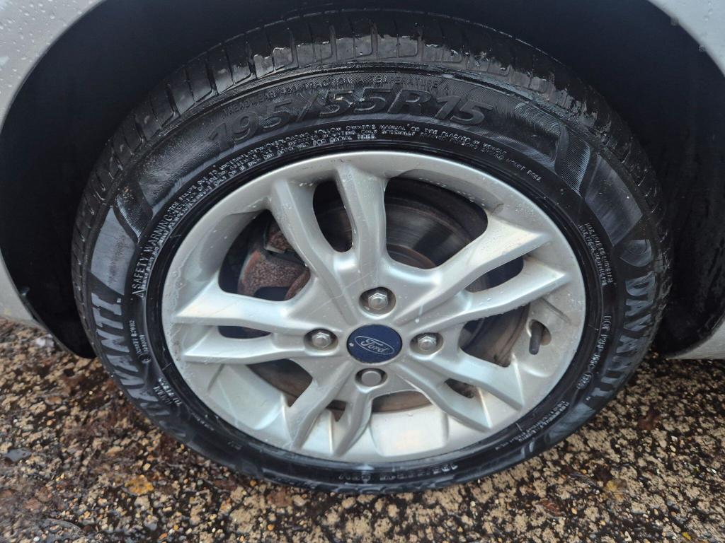 Used Ford Fiesta 2015 for sale - 77037597: Photo 12