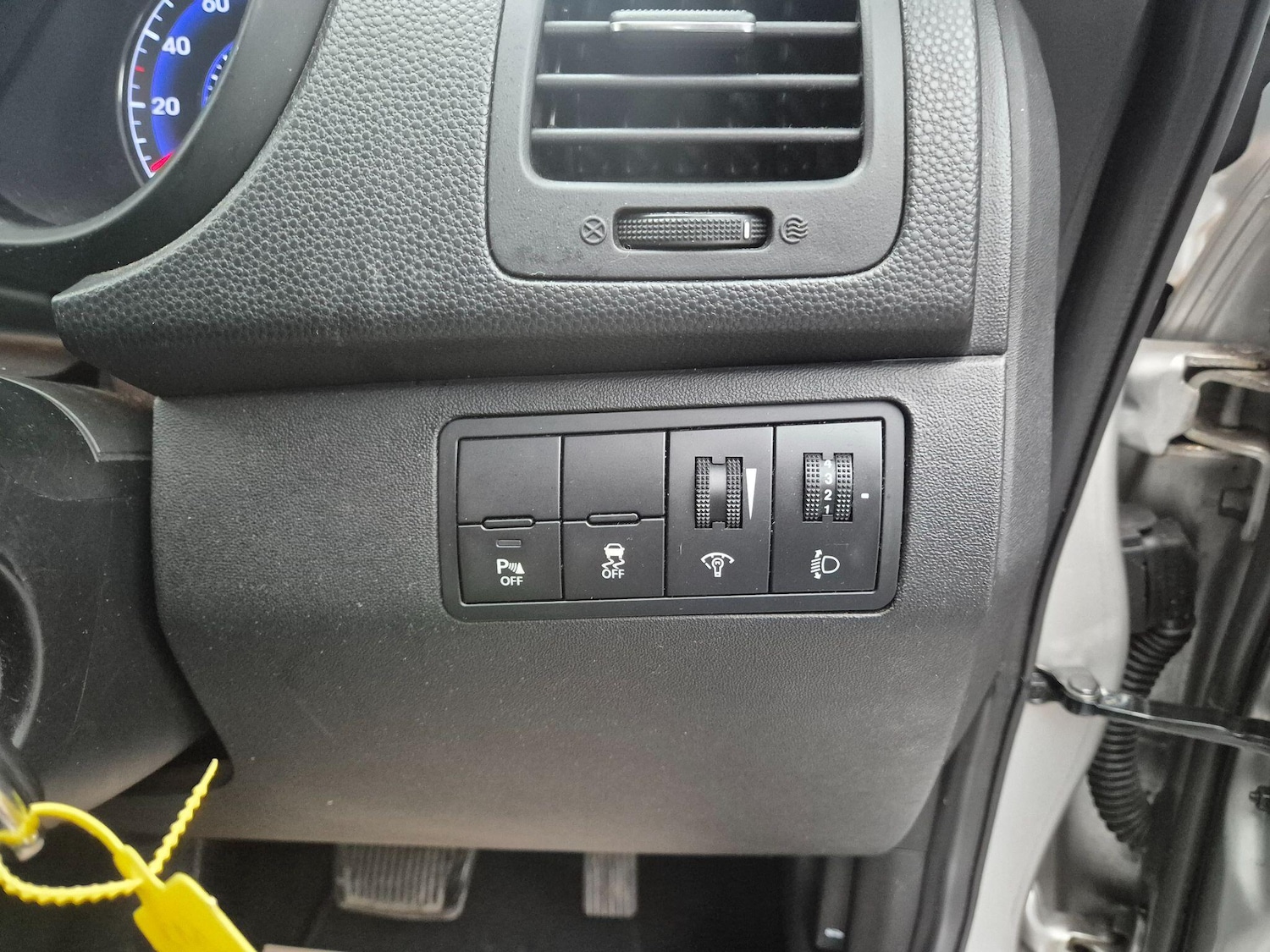 Used Hyundai Ix20 2017 for sale - 76964535: Photo 18